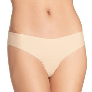 Cotton Thong
COMMANDO NWOT